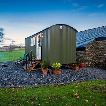 The Pleasant Hut At Mountpleasant Farm Villa Ulverston Bagian luar foto